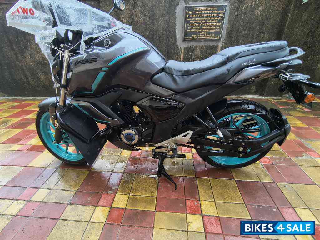 Yamaha FZ-S FI Hybrid