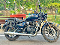Blue Royal Enfield Meteor 350