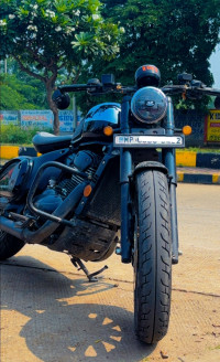 Jawa 42 Bobber Black Mirror 2024 Model