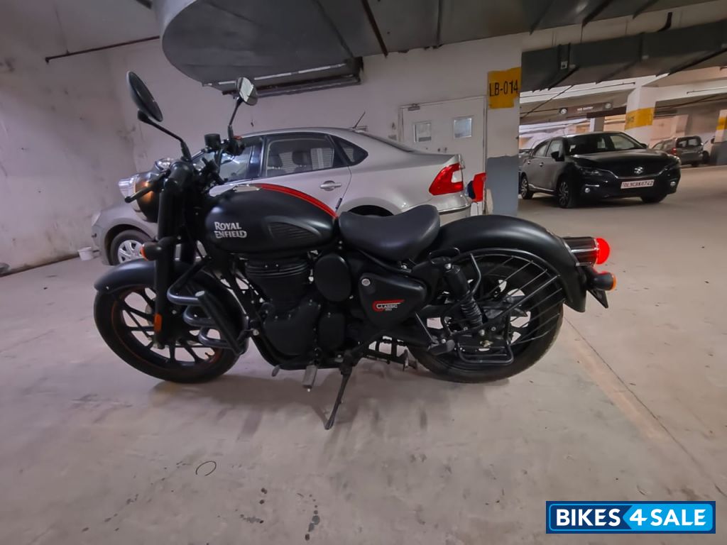 Royal Enfield Classic 350
