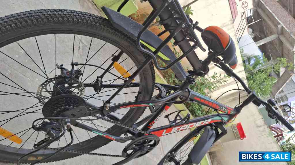 Orange Black Mix Leader beast multi speed