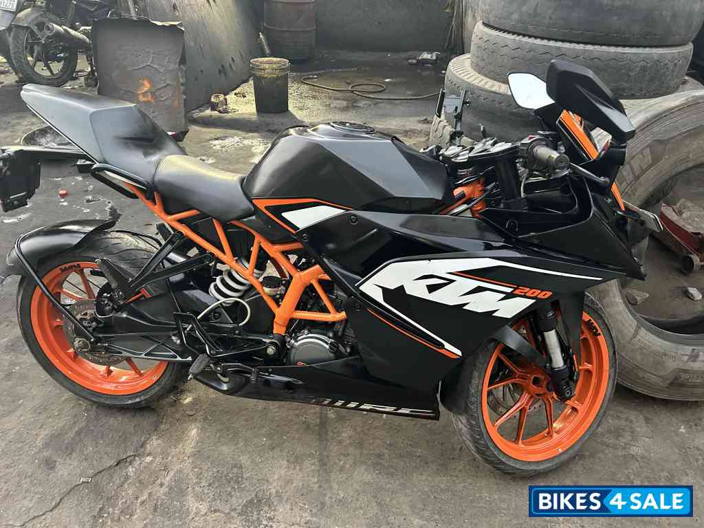 KTM RC 200
