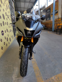 Matte Black Yamaha R15 V4