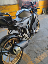 Matte Black Yamaha R15 V4