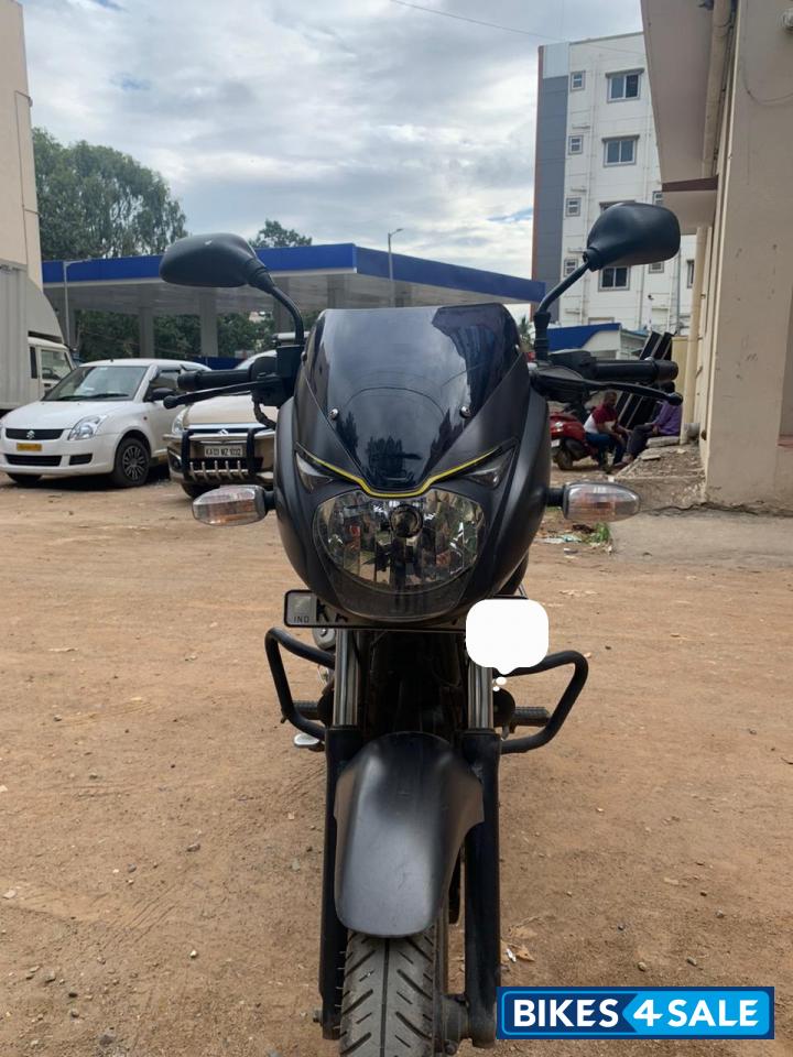 Bajaj Pulsar 150 Neon Bajaj Pulsar 150 Neon