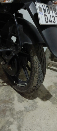 Black Bajaj Pulsar 125 Neon Disc Single Seat