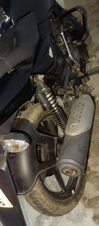 Black Bajaj Pulsar 125 Neon Disc Single Seat