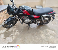 Red Bajaj V15