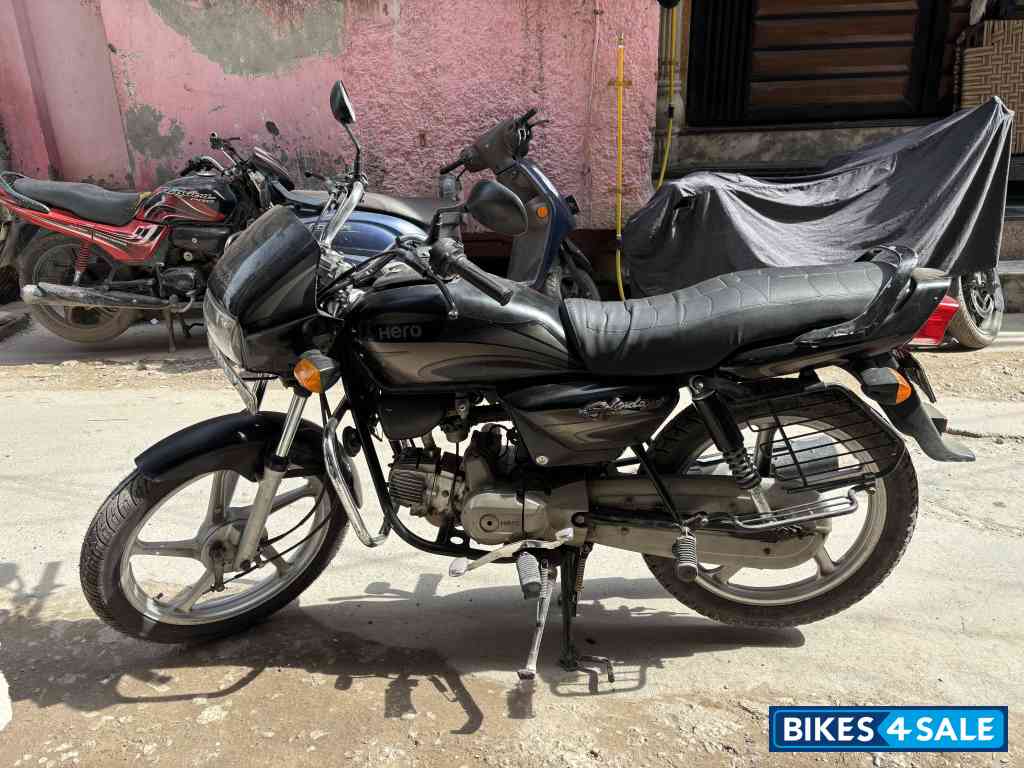 Black Hero Splendor Plus