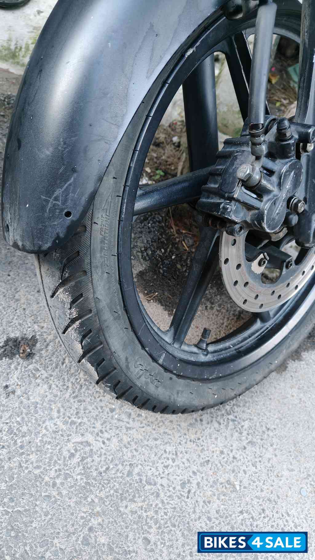 Black Bajaj Pulsar 150 DTSi Black Bajaj Pulsar 150 DTSi