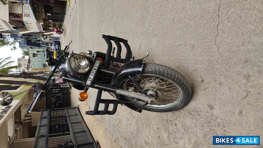 Royal Enfield Classic 500
