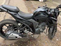 Yamaha FZ25