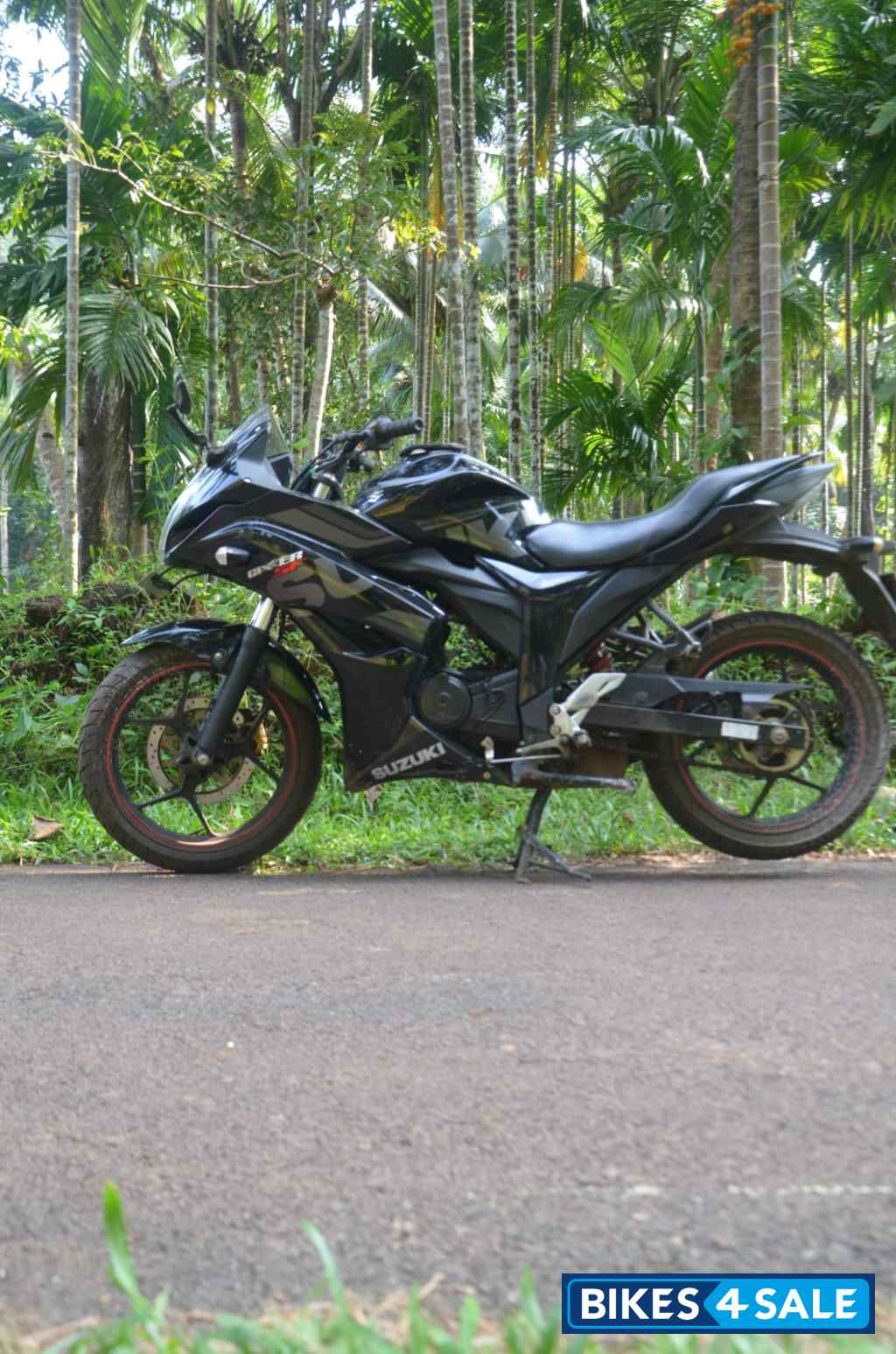 Suzuki Gixxer ABS