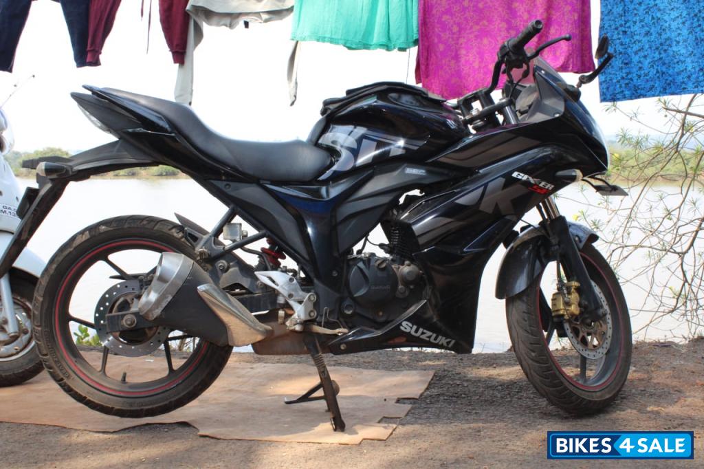 Suzuki Gixxer ABS