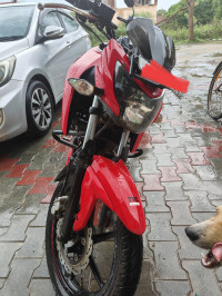Red TVS Apache RTR 160 4V