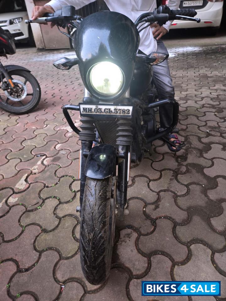 Black Harley Davidson Street 750