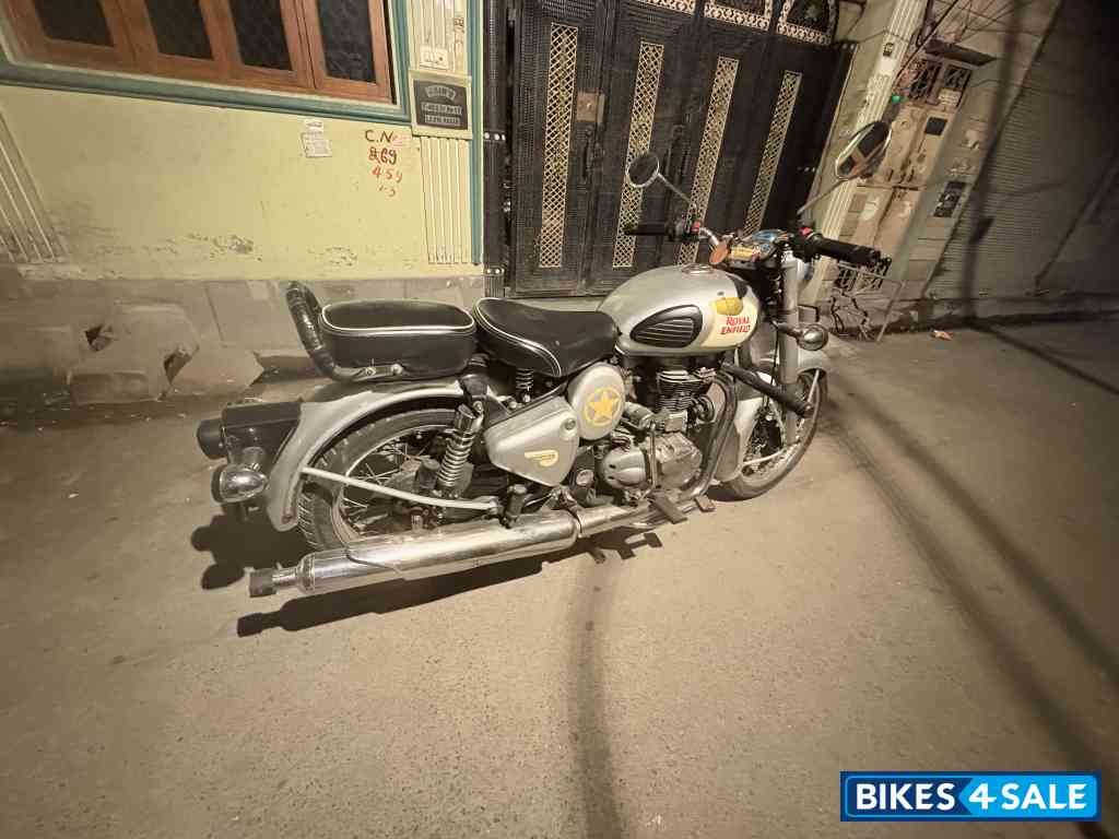 Royal Enfield Classic 350