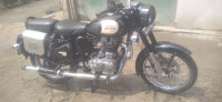 Black Royal Enfield Classic 350 BS VI