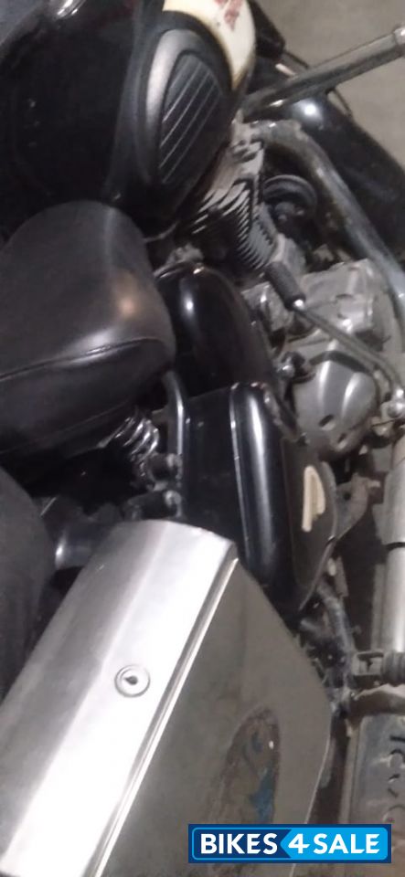 Black Royal Enfield Classic 350 BS VI