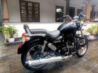 Black Royal Enfield Thunderbird 350