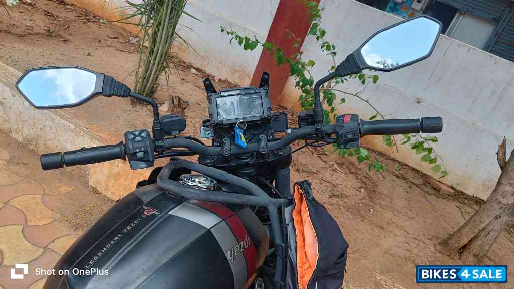 Yezdi Adventure Matte