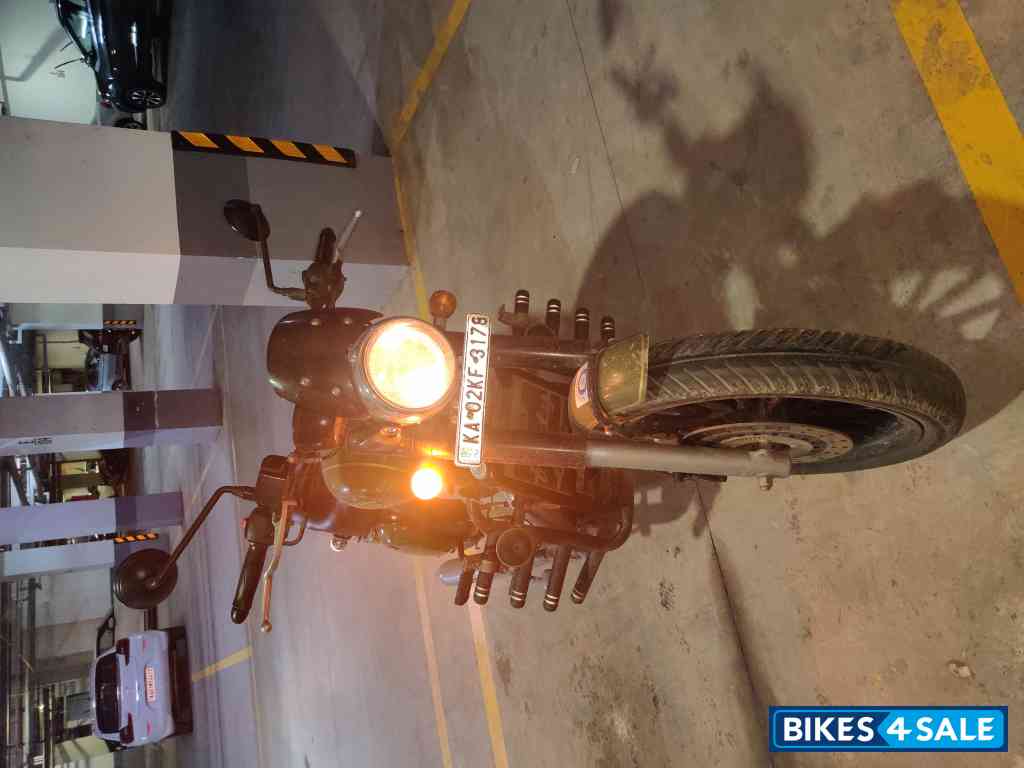 Jawa forty two BS6