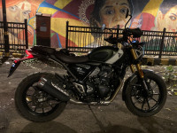 Triumph Scrambler 400 X