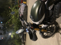 Triumph Scrambler 400 X