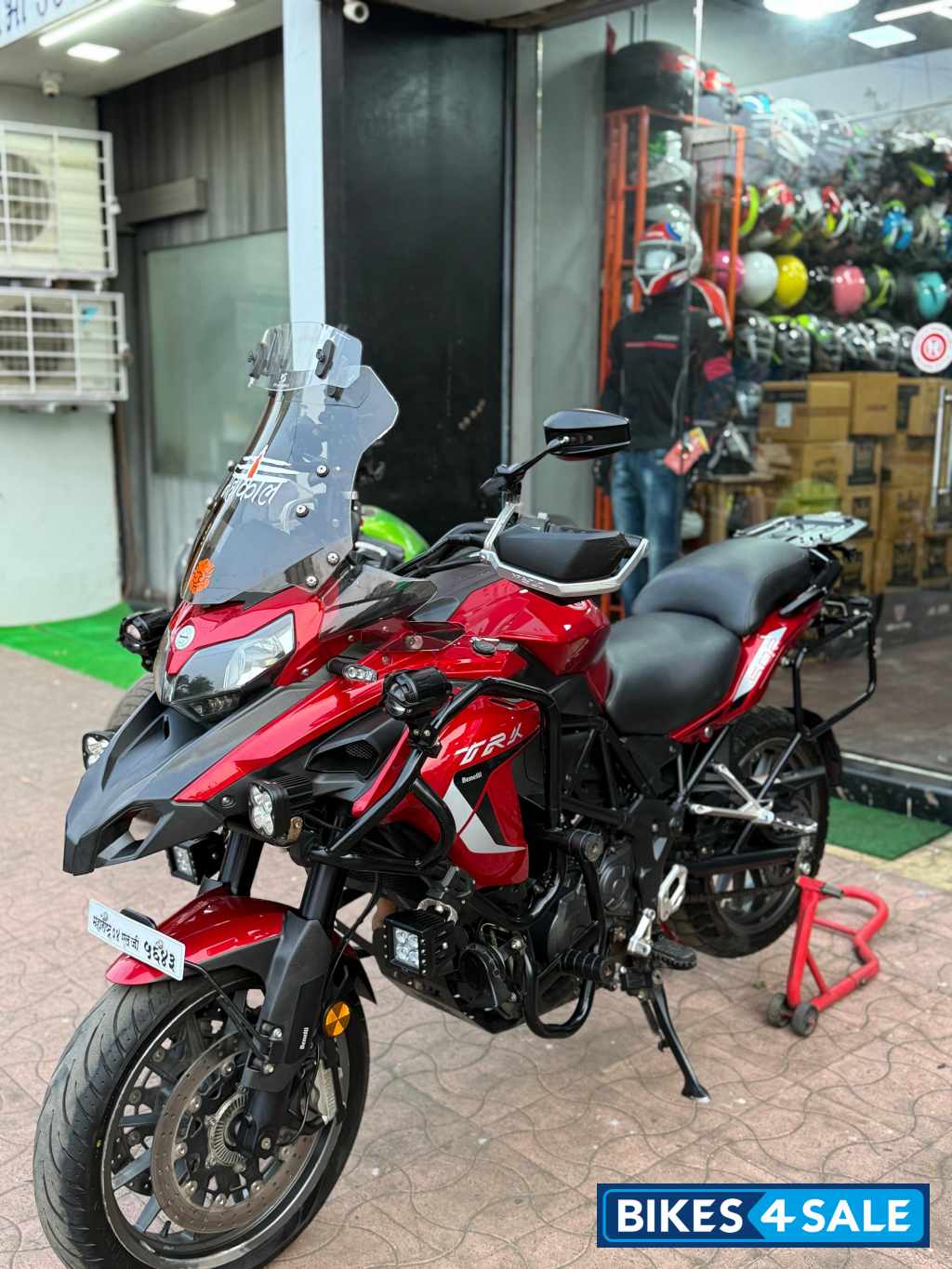 Benelli TRK 502