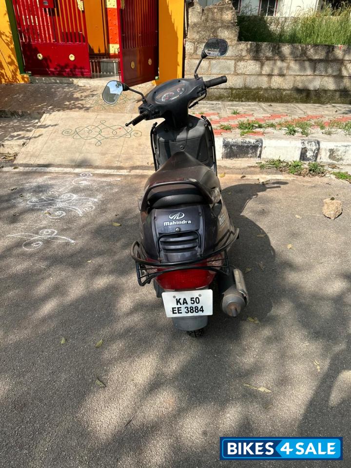 Grey Mahindra Duro DZ