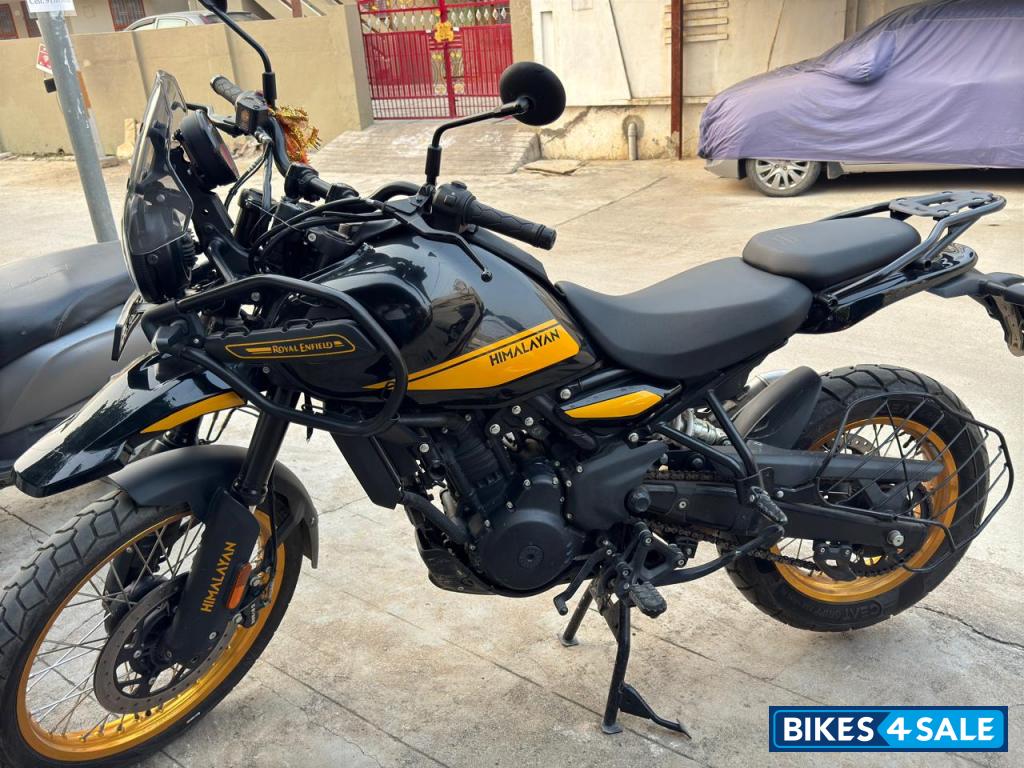 Royal Enfield Himalayan 452