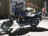 Blue Bajaj Avenger Street 150