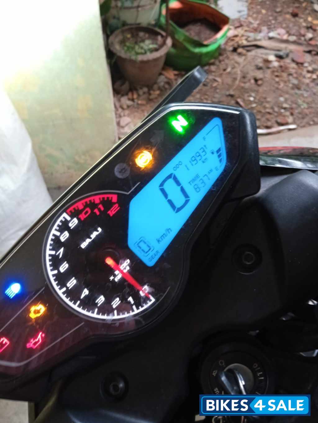 Black Bajaj Pulsar N160 Dual Channel ABS Black Bajaj Pulsar N160 Dual Channel ABS