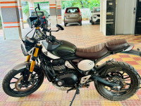 Matt Khaki Green Triumph Scrambler 400 X