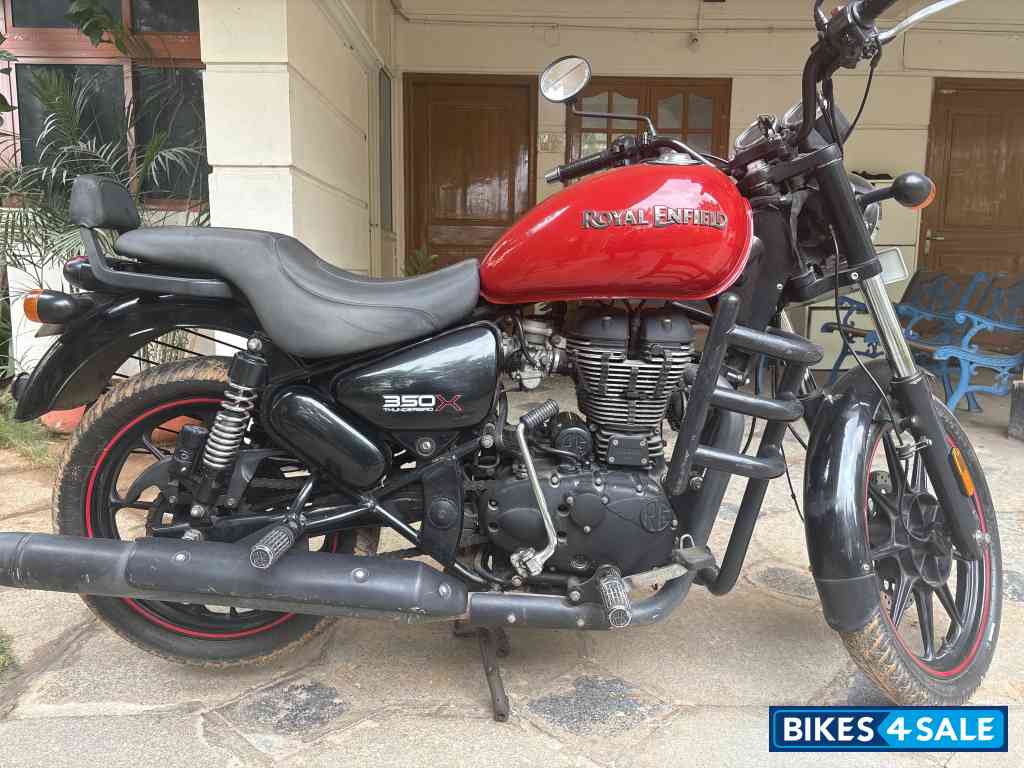 Red Royal Enfield Thunderbird X 350