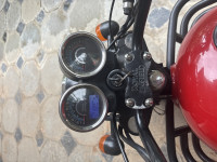 Red Royal Enfield Thunderbird X 350