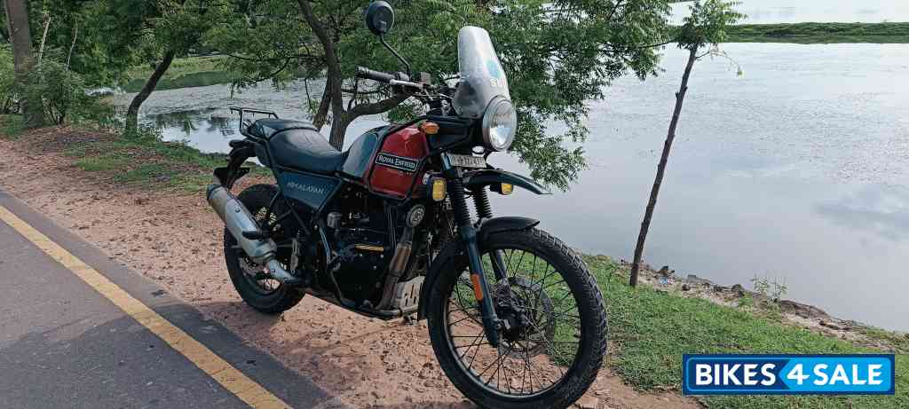 Rock Red Royal Enfield Himalayan BS VI