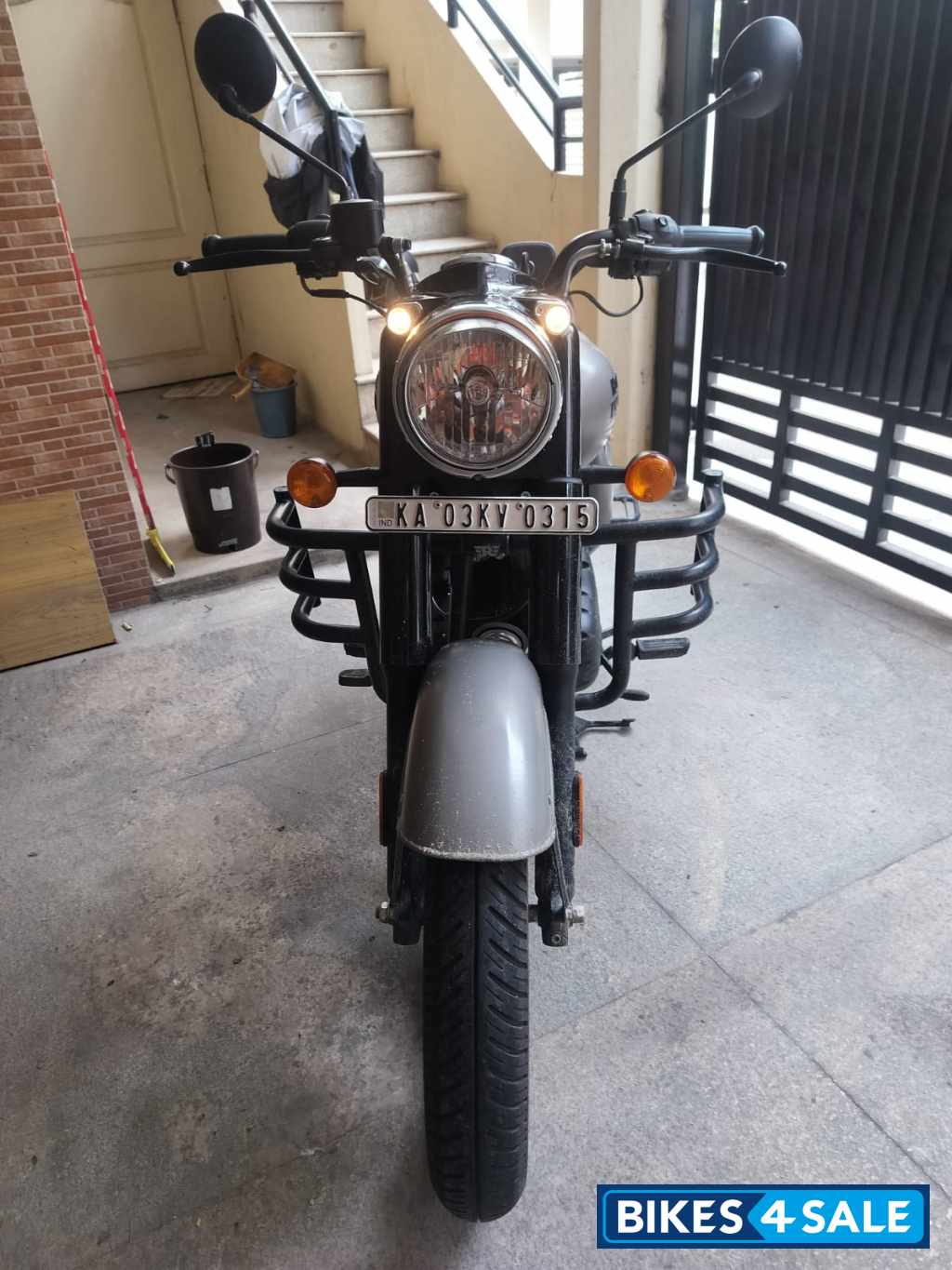 Dark Gunmental Royal Enfield Classic 350 2021