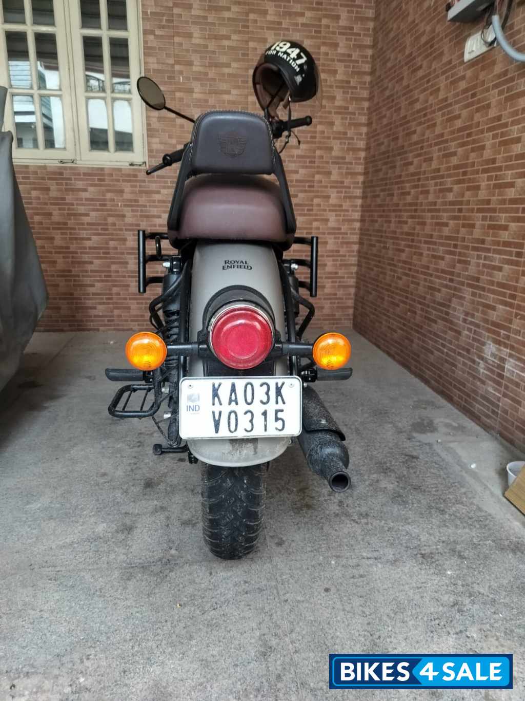 Dark Gunmental Royal Enfield Classic 350 2021