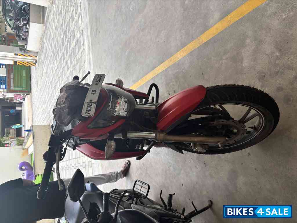 Red TVS Apache RTR 200 4V