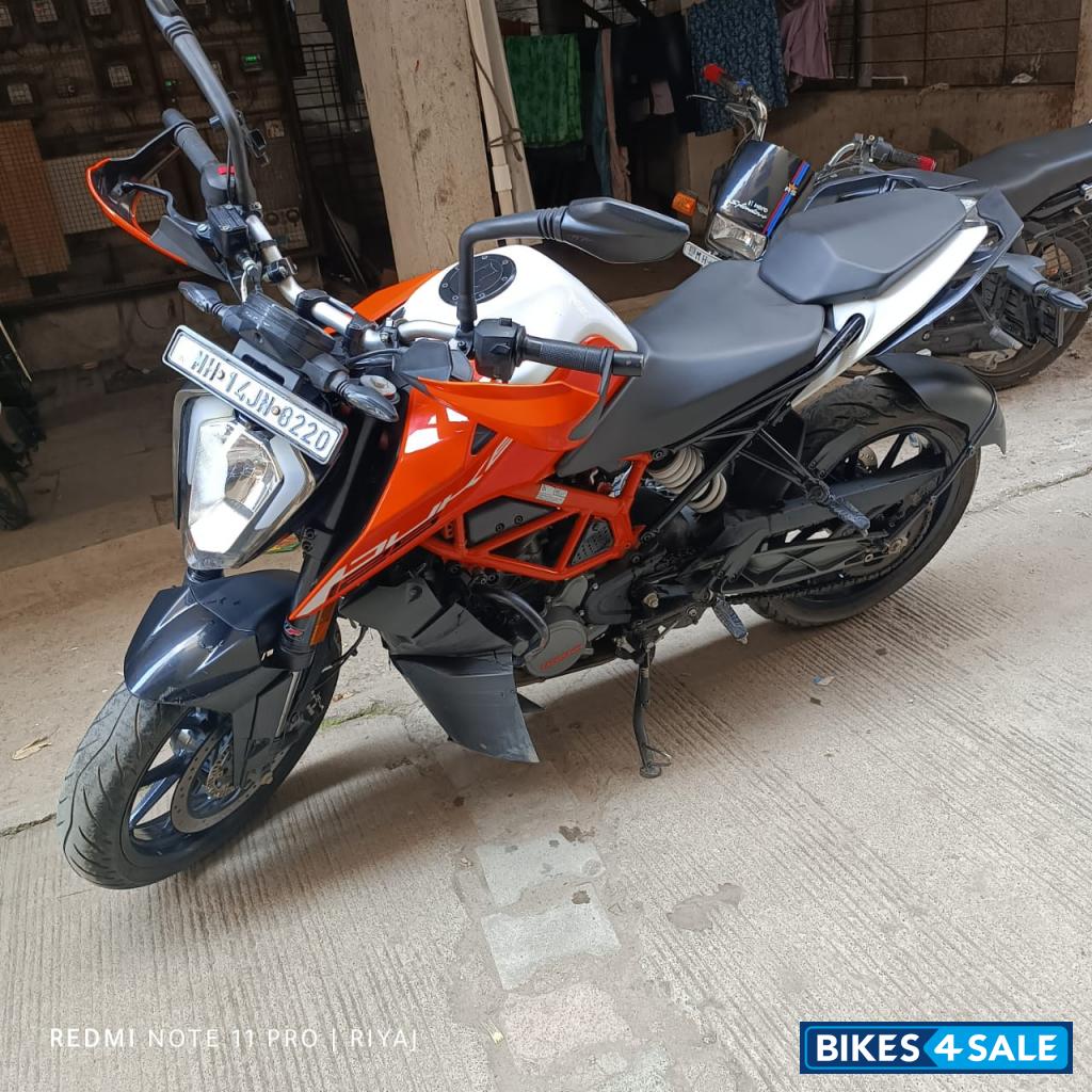 KTM Duke 125
