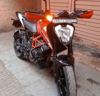 KTM Duke 125