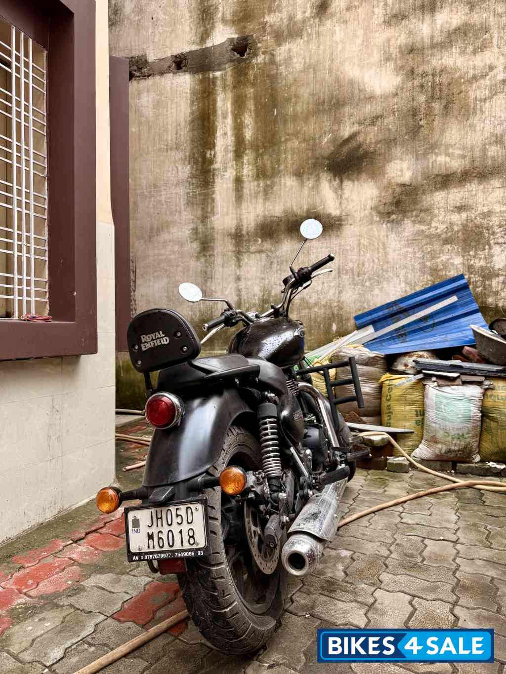 Royal Enfield Meteor 350 Stellar