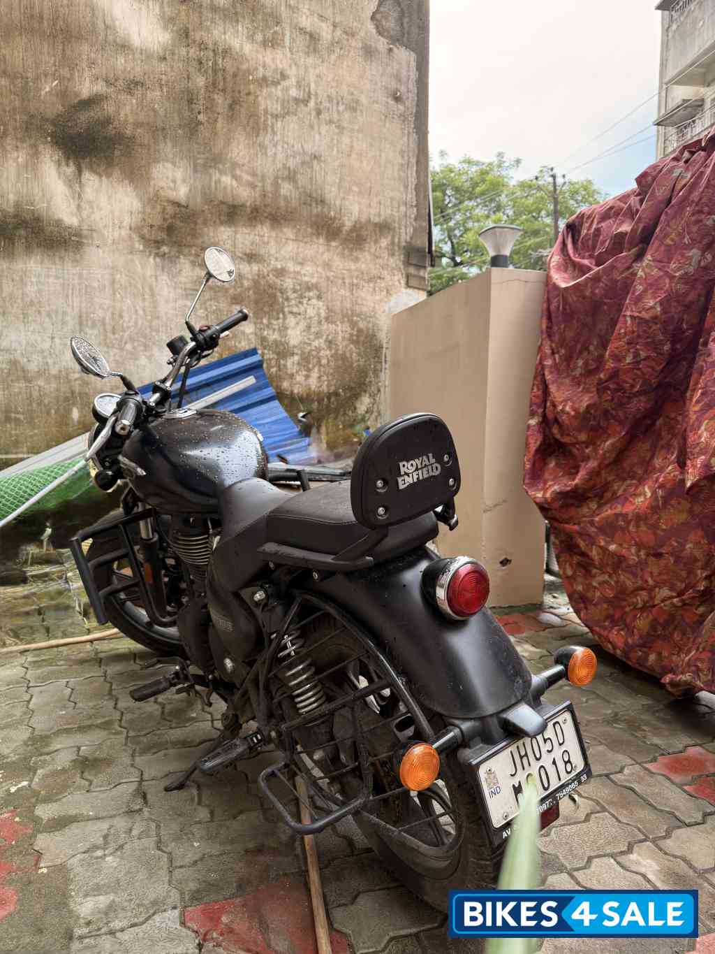 Royal Enfield Meteor 350 Stellar