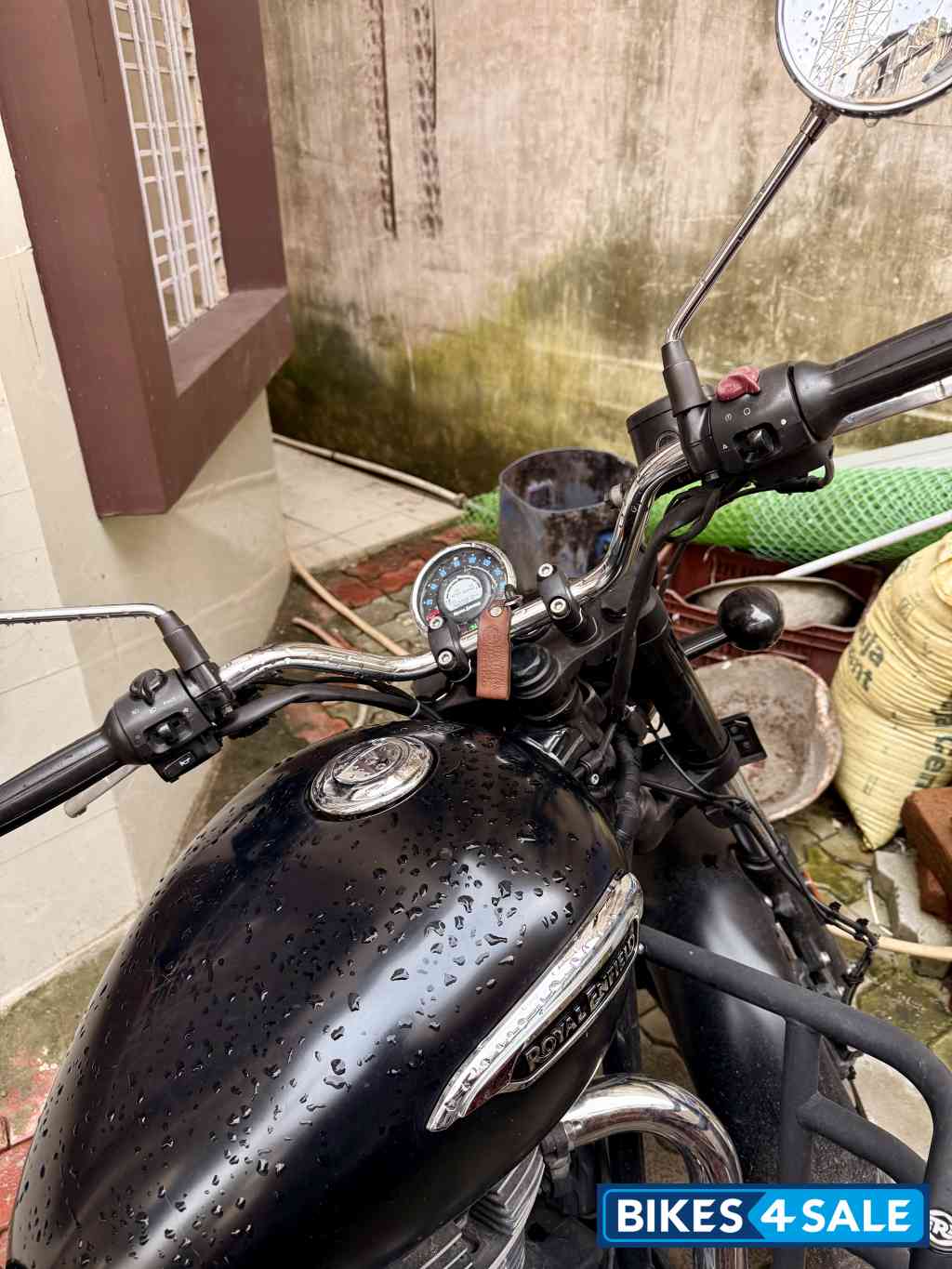 Royal Enfield Meteor 350 Stellar