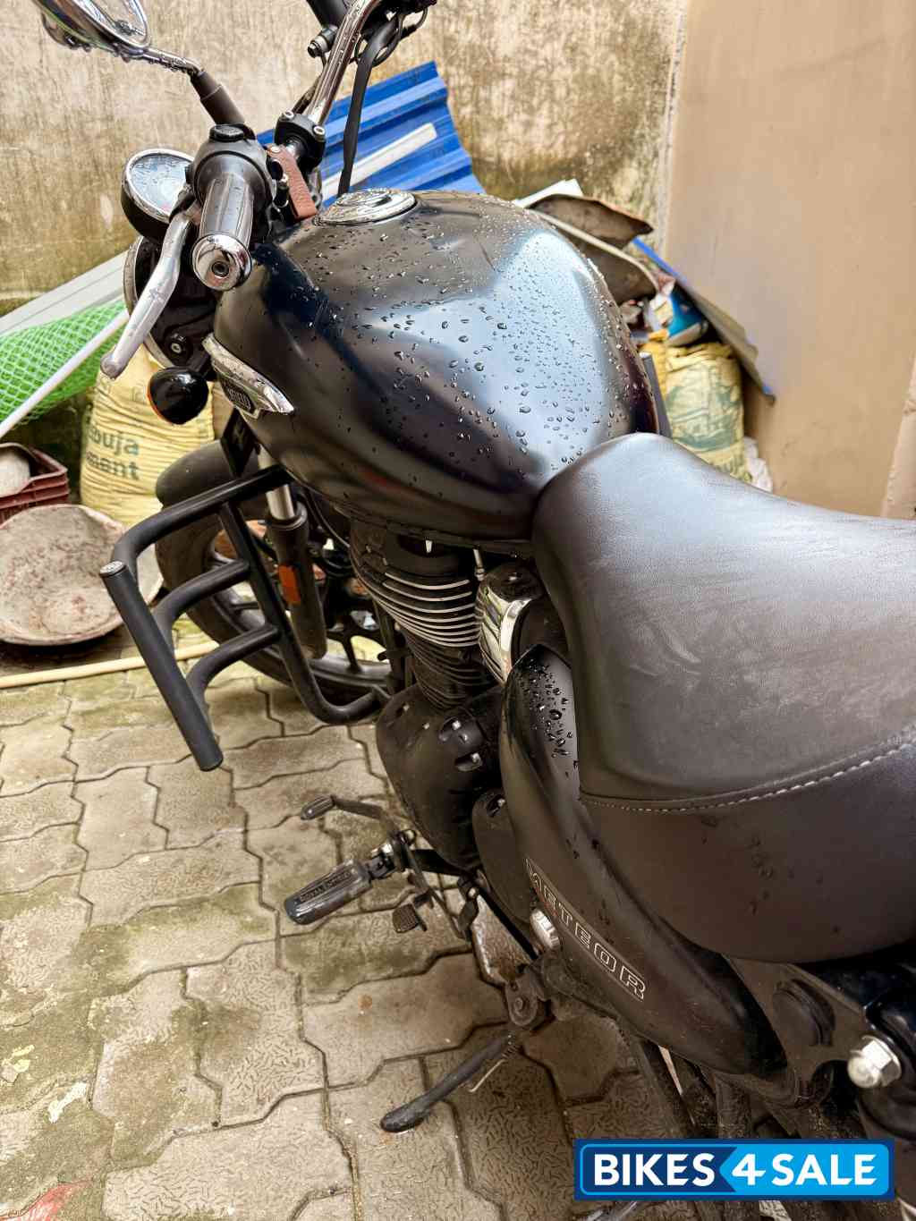 Royal Enfield Meteor 350 Stellar