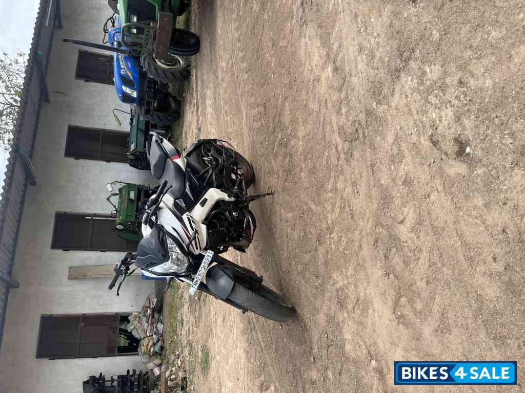 Bajaj Pulsar 200 NS ABS