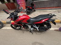 Red Bajaj Pulsar N150