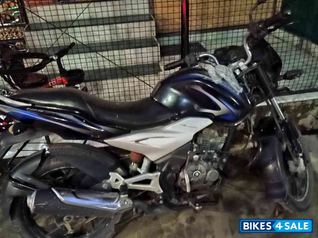 Bajaj Discover 125 ST