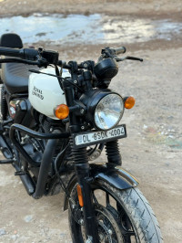 Royal Enfield Hunter 350 Metro 2024 Model